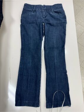 Westport W62 Signature Fit trousers in a size 8.